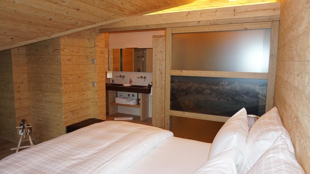 Caschu Alp Boutique Design Hotel Stoos - Adults Only Pokoj fotografie